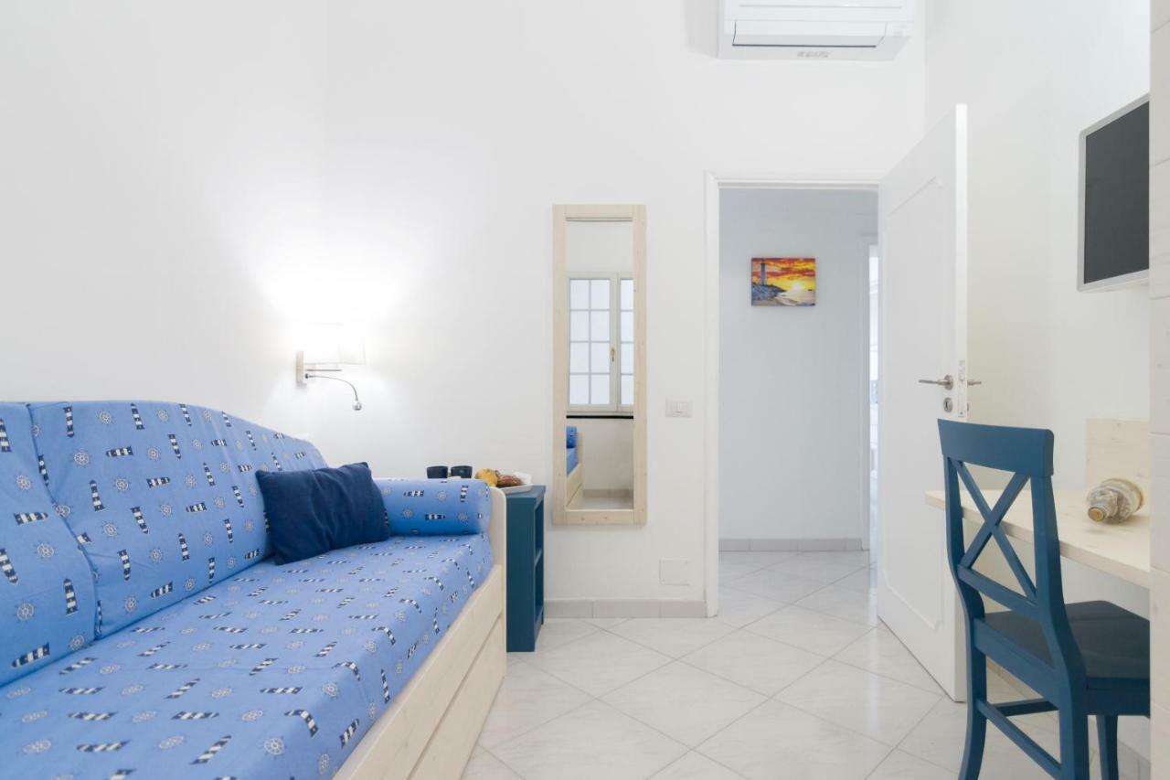 Aquamarine Relaxing Capri Suites מראה חיצוני תמונה