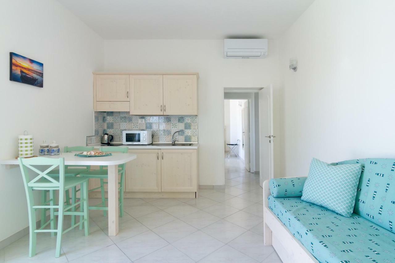 Aquamarine Relaxing Capri Suites מראה חיצוני תמונה