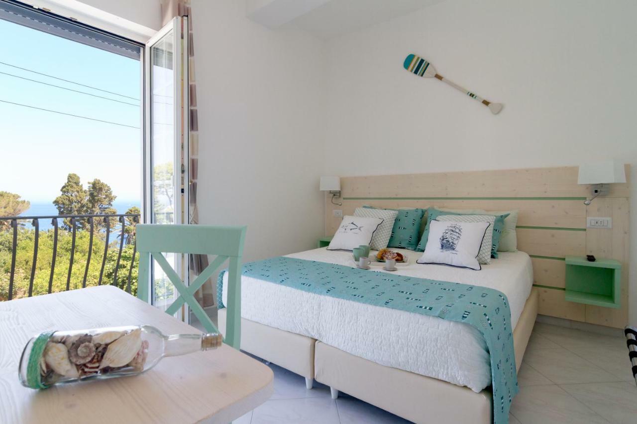 Aquamarine Relaxing Capri Suites מראה חיצוני תמונה